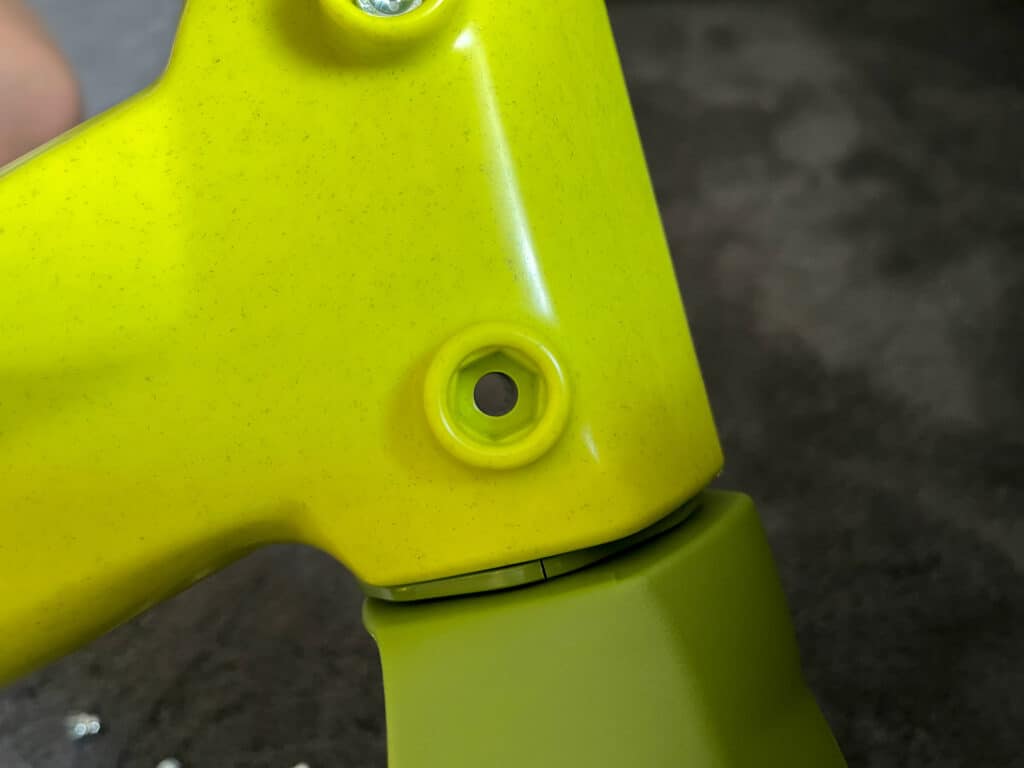 Nahaufnahme Loch für die Mutter Montage Laufrad